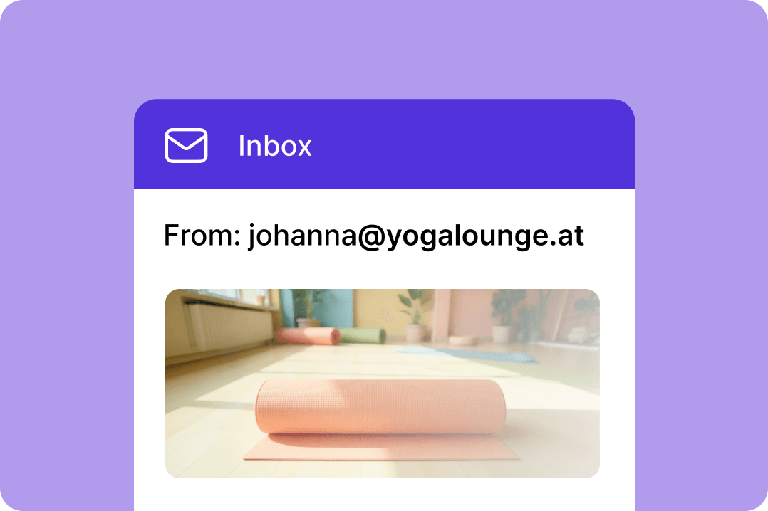 Illustration eines Posteingangs mit einer E-Mail von Johanna und einem Foto von Yoga-Matten in einem hellen Raum.